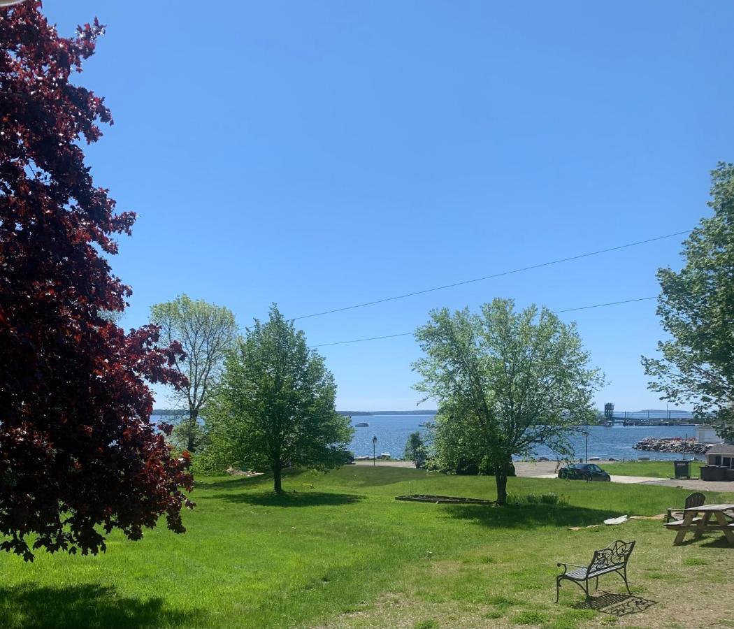 Beach Cottage Inn リンカーンヴィル エクステリア 写真