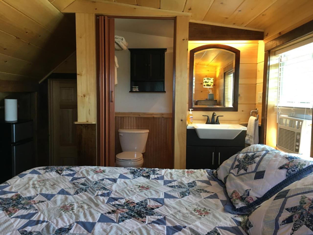 Beach Cottage Inn リンカーンヴィル エクステリア 写真